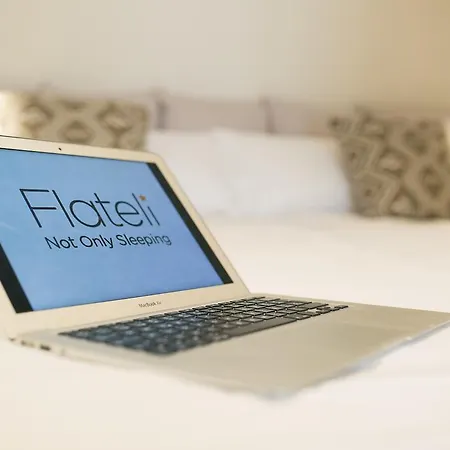 アパート Flateli Placa Catalunya 1.1